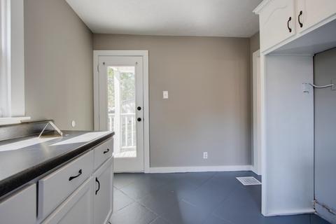 102 W End Ave, Dickson, TN 37055 photo 11