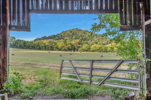 470 Templow Rd, Bethpage, TN 37022 photo 23