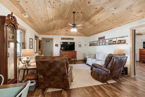 6089 Norman Thomas Rd, Silver Point, TN 38582 photo 11