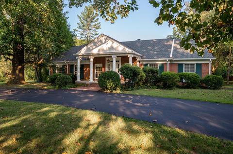 205 Apollo Dr, Murfreesboro, TN 37130 photo 1