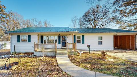 135 W Piney Rd, Dickson, TN 37055 photo 1