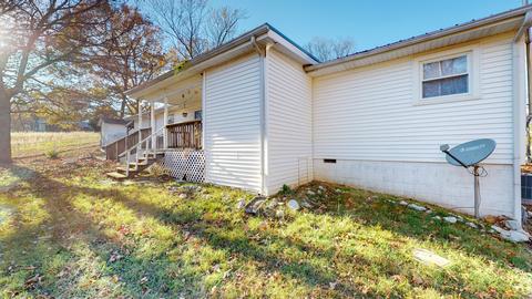 135 W Piney Rd, Dickson, TN 37055 photo 9