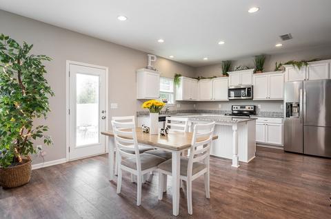 204 Karis Dr, Spring Hill, TN 37174 photo 6