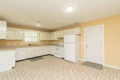 95 Kristopher Ln, Ringgold, GA 30736 photo 7