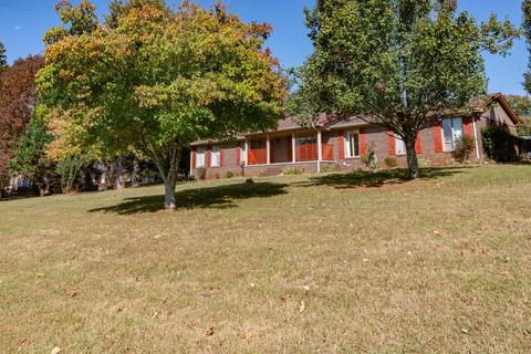200 Sunset Dr, Decherd, TN 37324 photo 1
