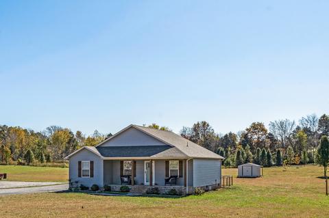 120 Armstrong Rd, Doyle, TN 38559 photo 2