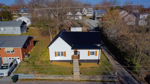 219 Cullum Ave, Dickson, TN 37055 photo 7