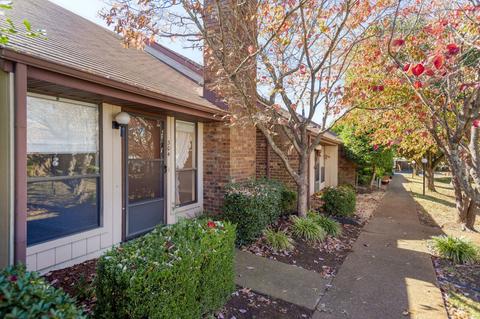 304 Thunder Pl, Hermitage, TN 37076 photo 1