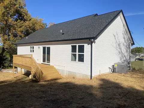 269 Pine Ave, Morrison, TN 37357 photo 3