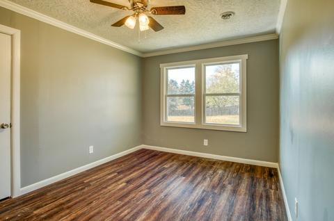 718 Iris Dr, Sparta, TN 38583 photo 12