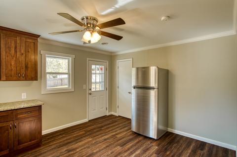 718 Iris Dr, Sparta, TN 38583 photo 9