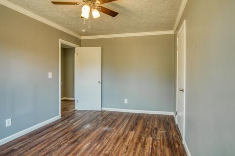 718 Iris Dr, Sparta, TN 38583 photo 13
