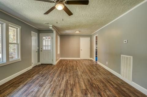 718 Iris Dr, Sparta, TN 38583 photo 5