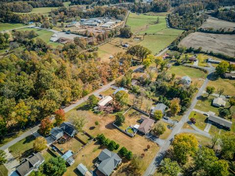 718 Iris Dr, Sparta, TN 38583 photo 29