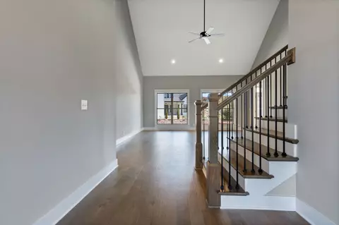2725 Carousel Dr, Murfreesboro, TN 37128 photo 8