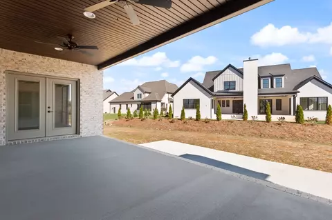 2725 Carousel Dr, Murfreesboro, TN 37128 photo 6
