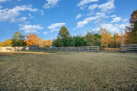 1679 Eno Rd, Dickson, TN 37055 photo 3