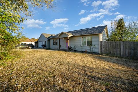 1679 Eno Rd, Dickson, TN 37055 photo 2
