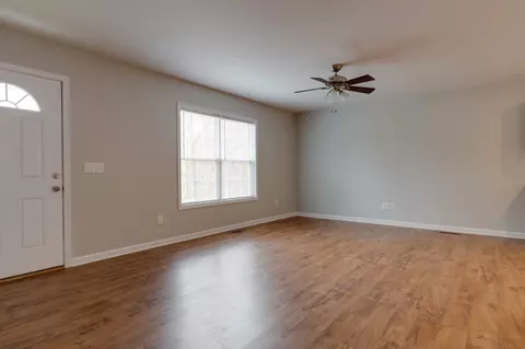 202 Reeves St, Dickson, TN 37055 photo 5