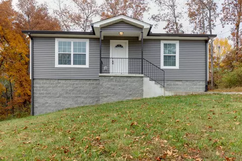 202 Reeves St, Dickson, TN 37055 photo 21