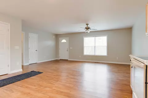 202 Reeves St, Dickson, TN 37055 photo 10