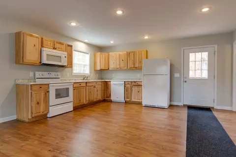 202 Reeves St, Dickson, TN 37055 photo 7