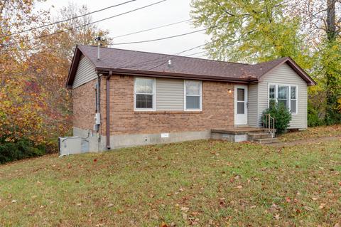 405 Marshall Stuart Dr, Dickson, TN 37055 photo 1