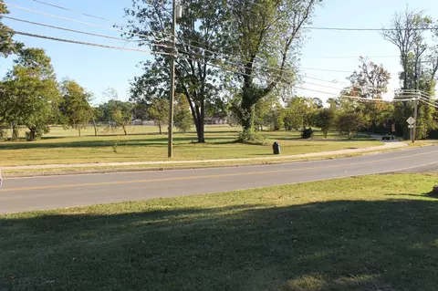 204 Forrest Rd, Fort Oglethorpe, GA 30742 photo 3