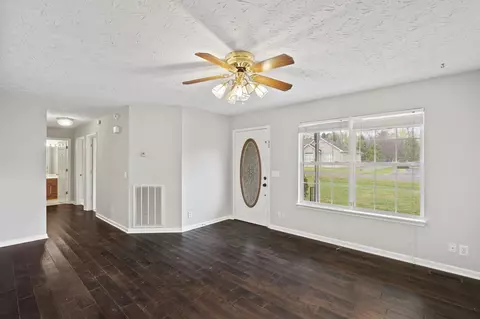 2411 Allison Ln, Springfield, TN 37172 photo 6