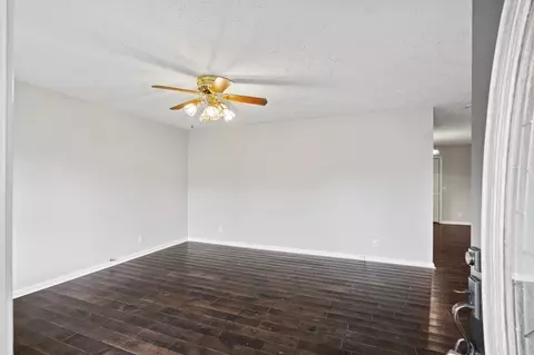 2411 Allison Ln, Springfield, TN 37172 photo 4