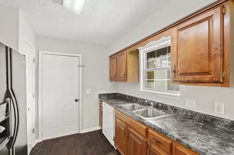 2411 Allison Ln, Springfield, TN 37172 photo 13