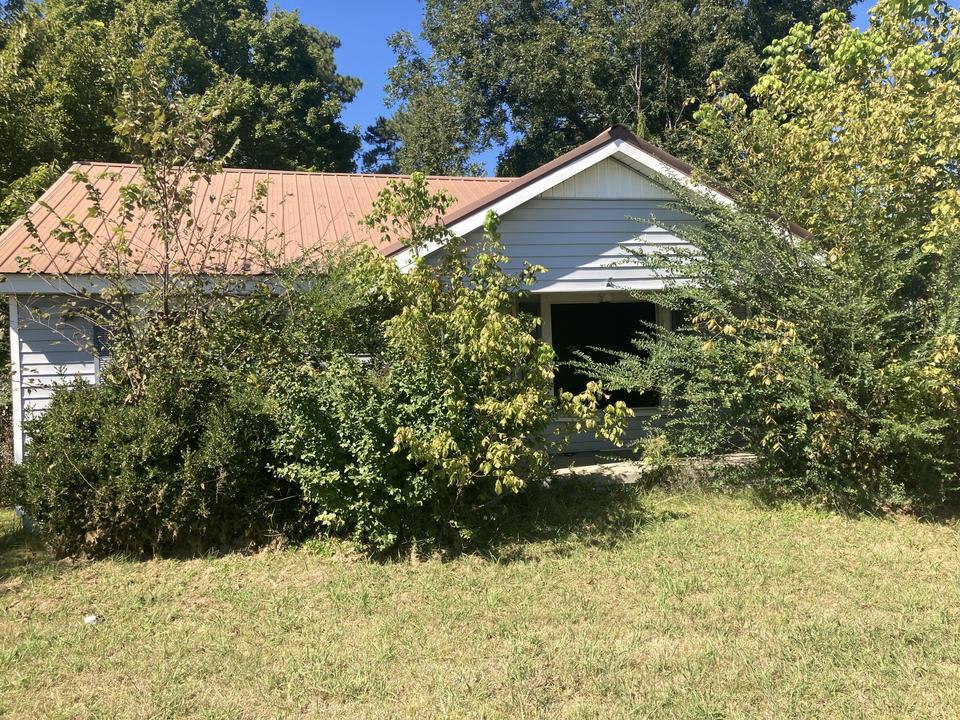 339 Natchez Trace Dr, Lexington, TN 38351 3 Photos MLS 2458664