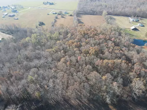 448 16th Model Rd, Manchester, TN 37355