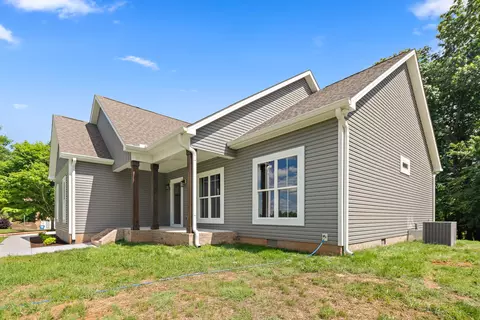 104 Tenpenny Rd, Morrison, TN 37357 photo 2