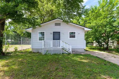 2008 E 27th St, Chattanooga, TN 37407 photo 1