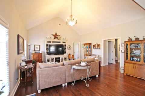8000 Legacy Dr, Springfield, TN 37172 photo 7