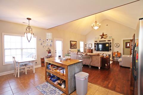 8000 Legacy Dr, Springfield, TN 37172 photo 10