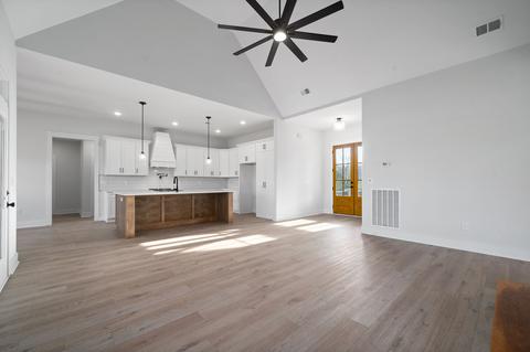 3202 Marthas Chapel Rd, Cunningham, TN 37052 photo 10