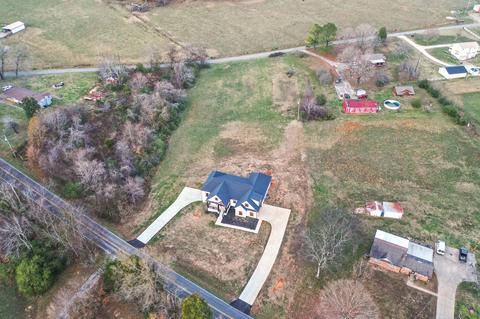 3202 Marthas Chapel Rd, Cunningham, TN 37052 photo 60