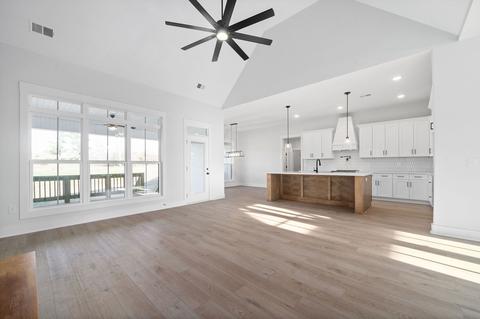 3202 Marthas Chapel Rd, Cunningham, TN 37052 photo 12