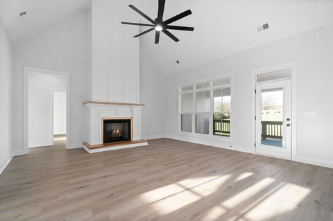 3202 Marthas Chapel Rd, Cunningham, TN 37052 photo 8