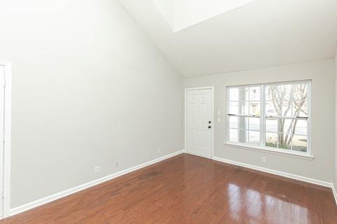 3317 Risen Star Dr, Murfreesboro, TN 37128 photo 5