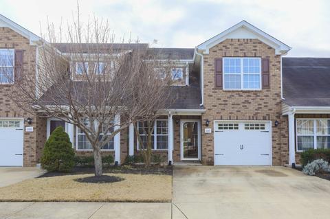 3317 Risen Star Dr, Murfreesboro, TN 37128 photo 1