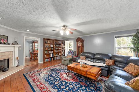 175 Fox Run Dr, Jackson, TN 38305 photo 2