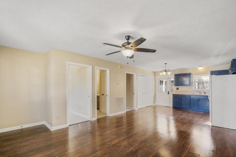 108 Arnold St, Centerville, TN 37033 photo 4
