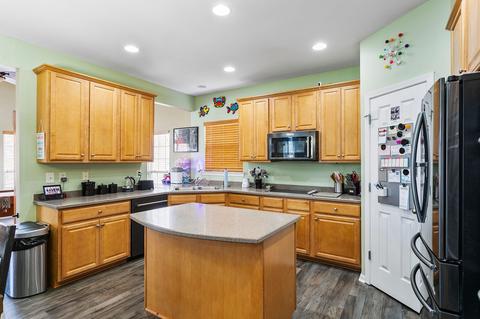 1038 Queens Pl, Spring Hill, TN 37174 photo 14