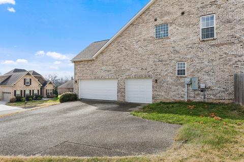 1038 Queens Pl, Spring Hill, TN 37174 photo 37