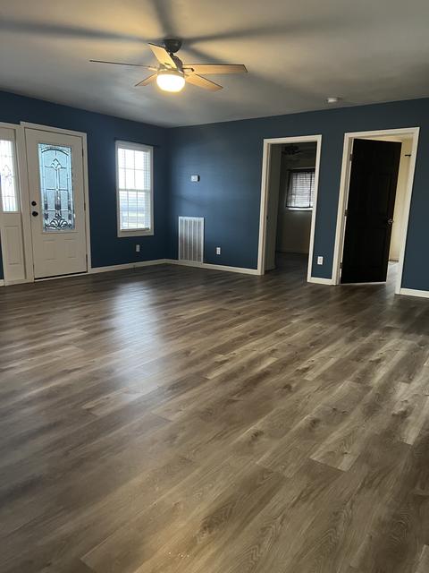 500 N Main St, Loretto, TN 38469 photo 3