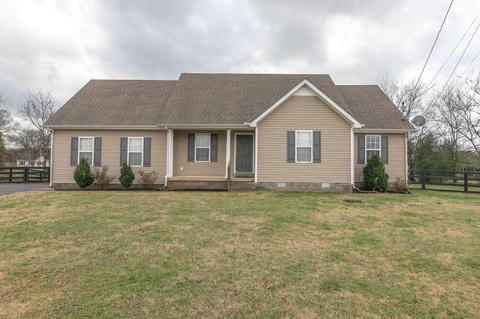 7004 Lone Eagle Dr, Murfreesboro, TN 37128 photo 2