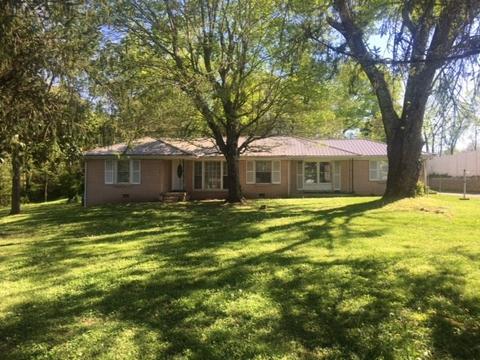 107 Kinneys Rd, Springfield, TN 37172 photo 1